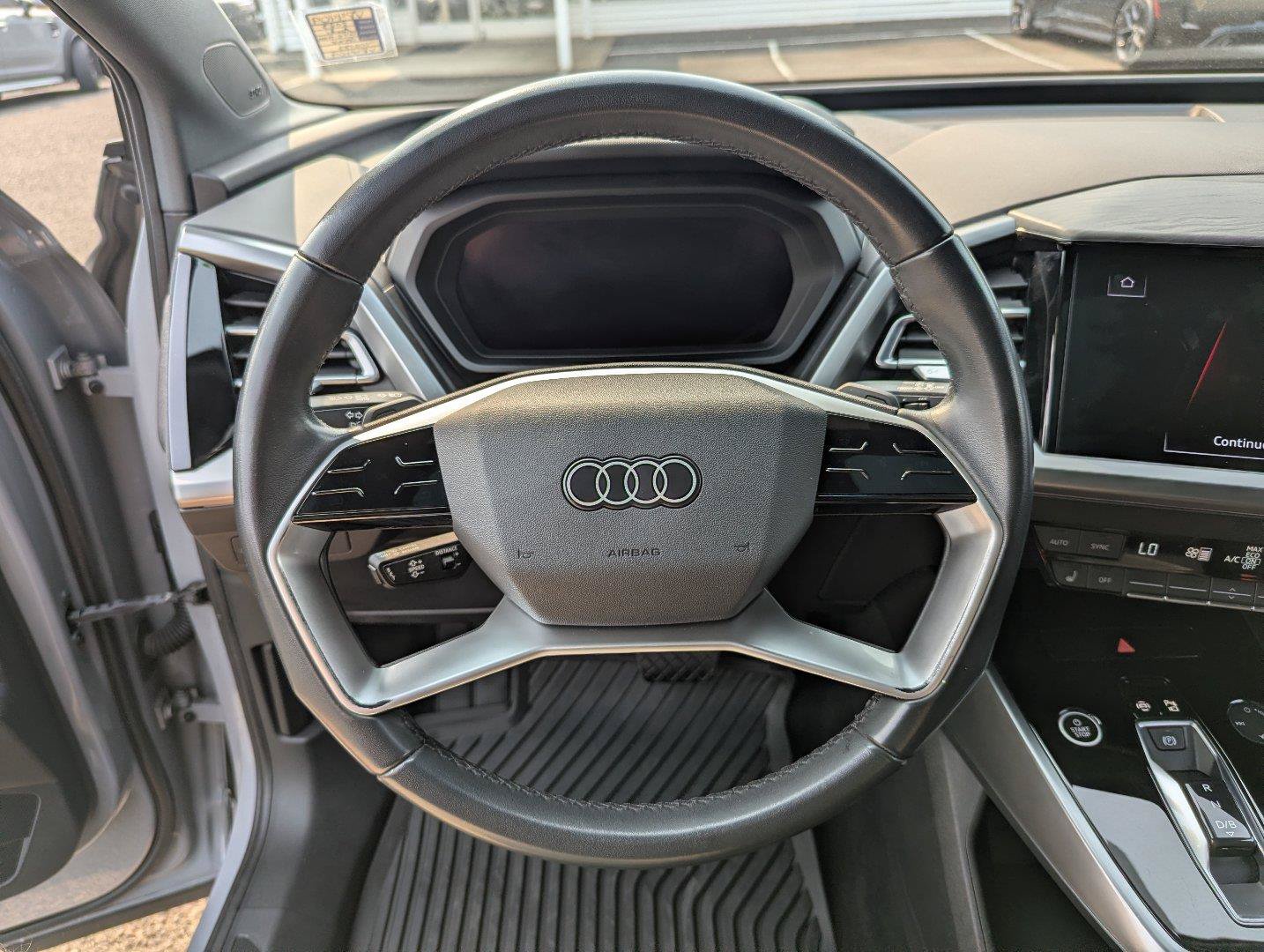 Used 2023 Audi Q4 e-tron Premium Plus w/ Premium Plus RWD image 14