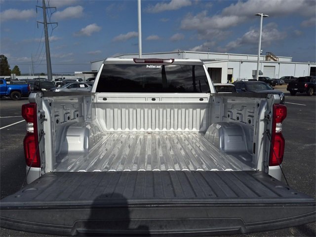 Used 2022 Chevrolet Silverado 1500 Custom image 9