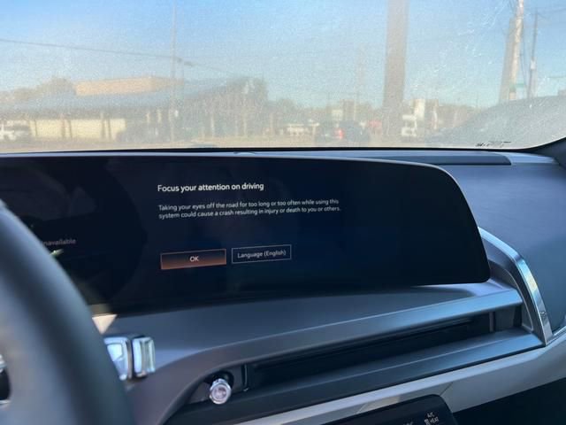 New 2026 Cadillac Vistiq Luxury image 14