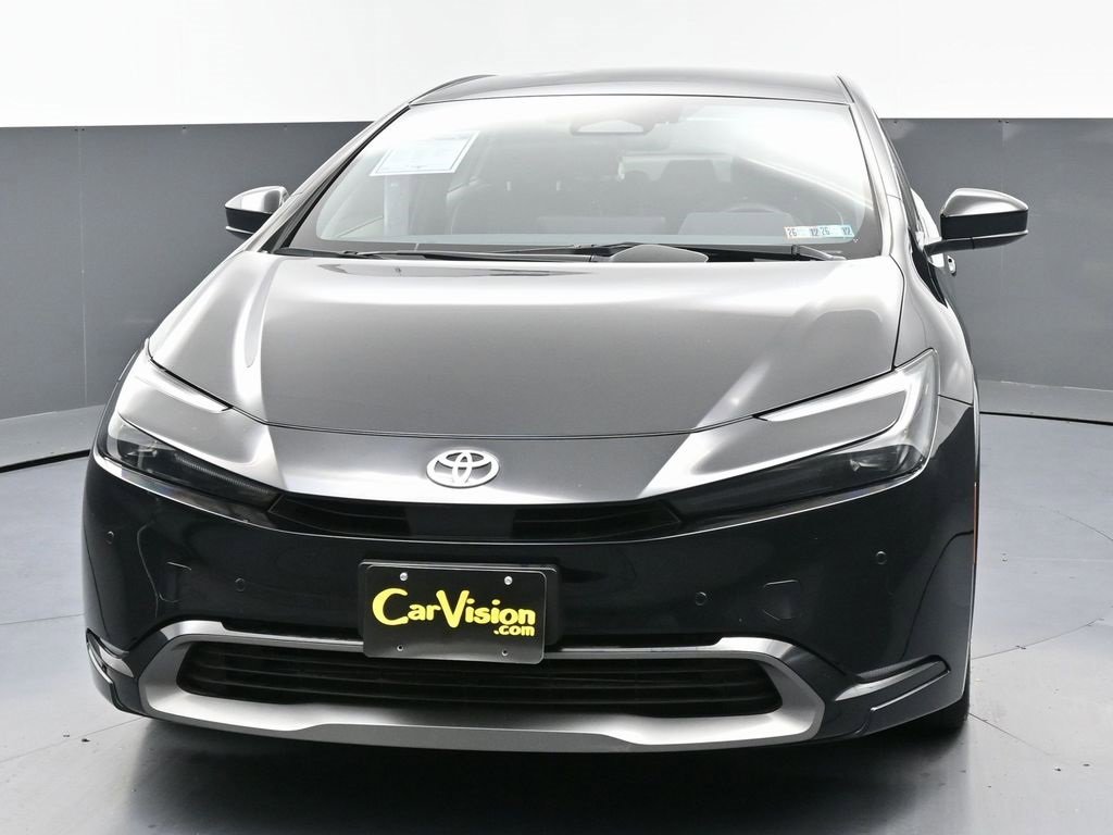 Used 2024 Toyota Prius XLE image 5