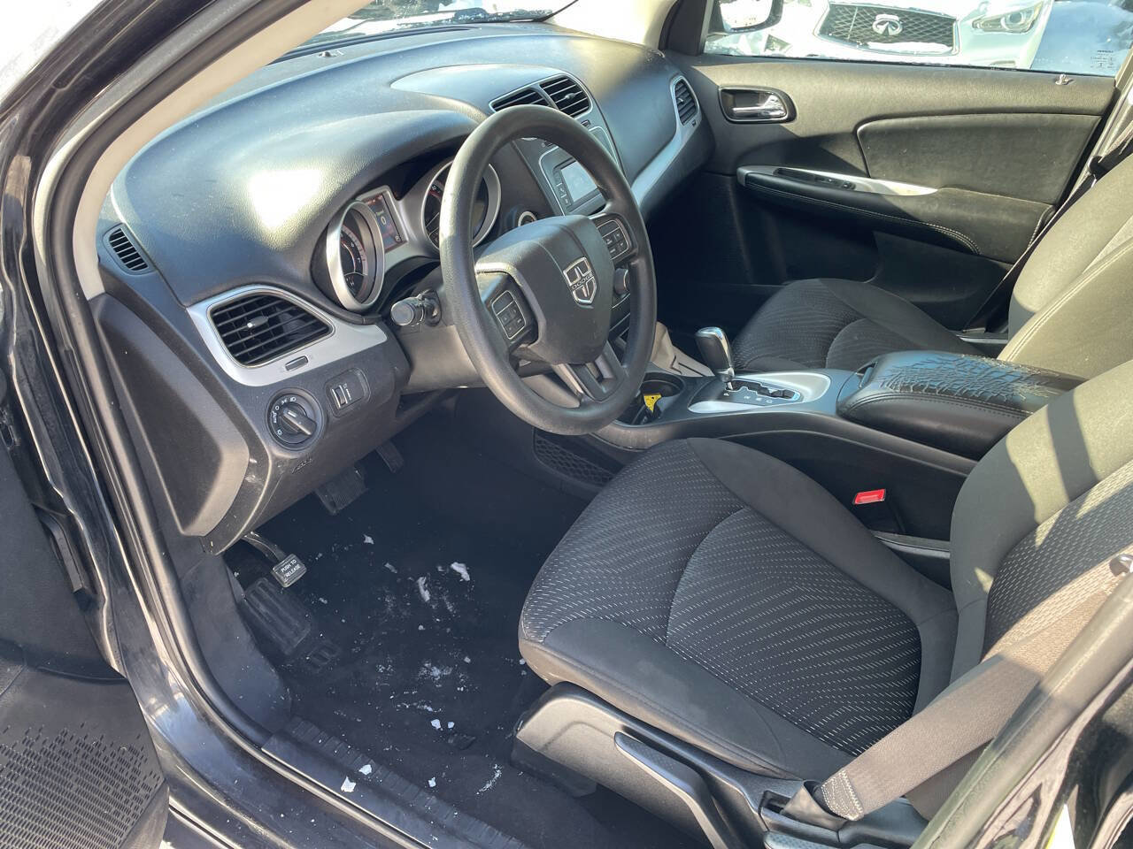 Used 2018 Dodge Journey SE image 10