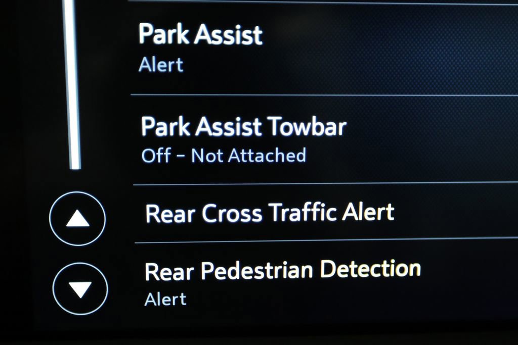 Used 2021 Chevrolet Tahoe LT w/ LT Signature Package RWD image 37