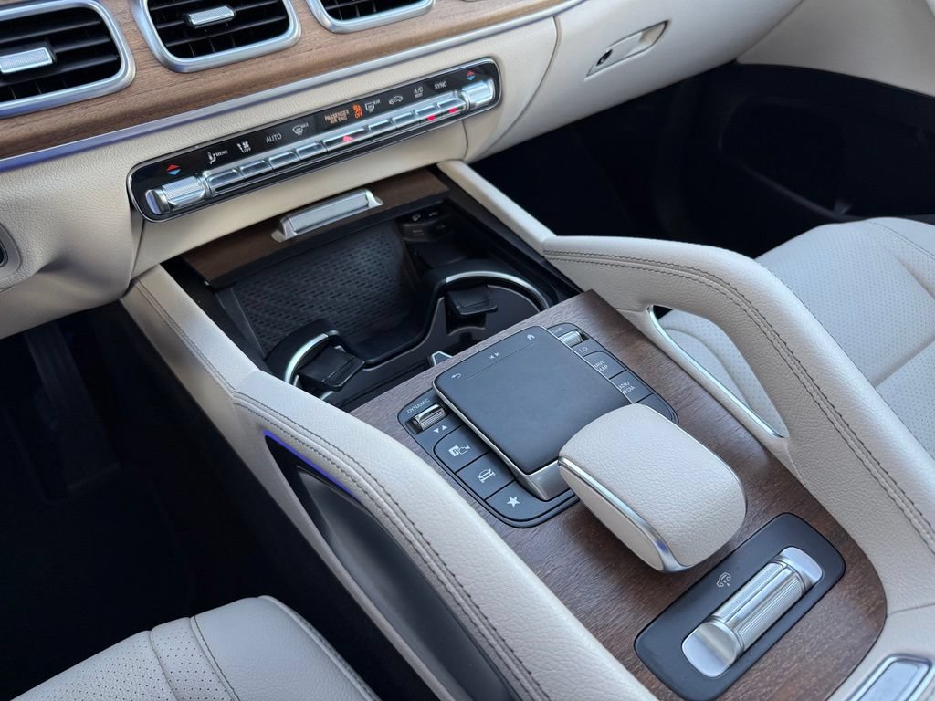 Certified 2021 Mercedes-Benz GLS 450 4MATIC image 24