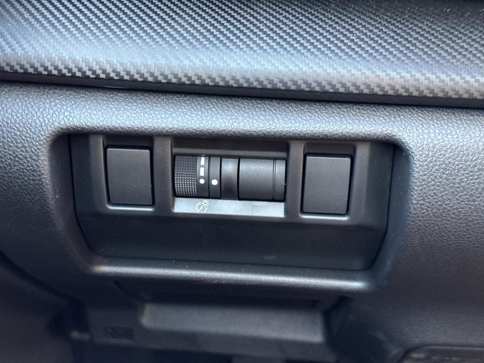 Certified 2025 Subaru Crosstrek 2.0i Premium w/ Crosstrek Mirror Package image 30