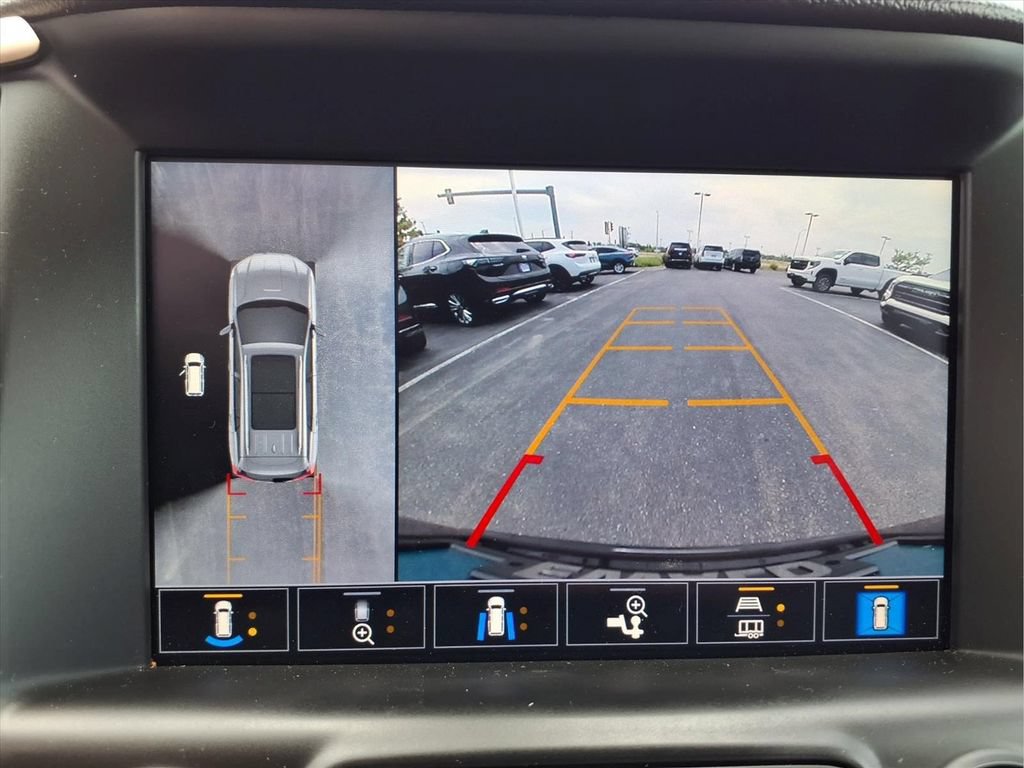 Certified 2024 GMC Terrain Denali w/ Denali Premium Package AWD/4WD image 33