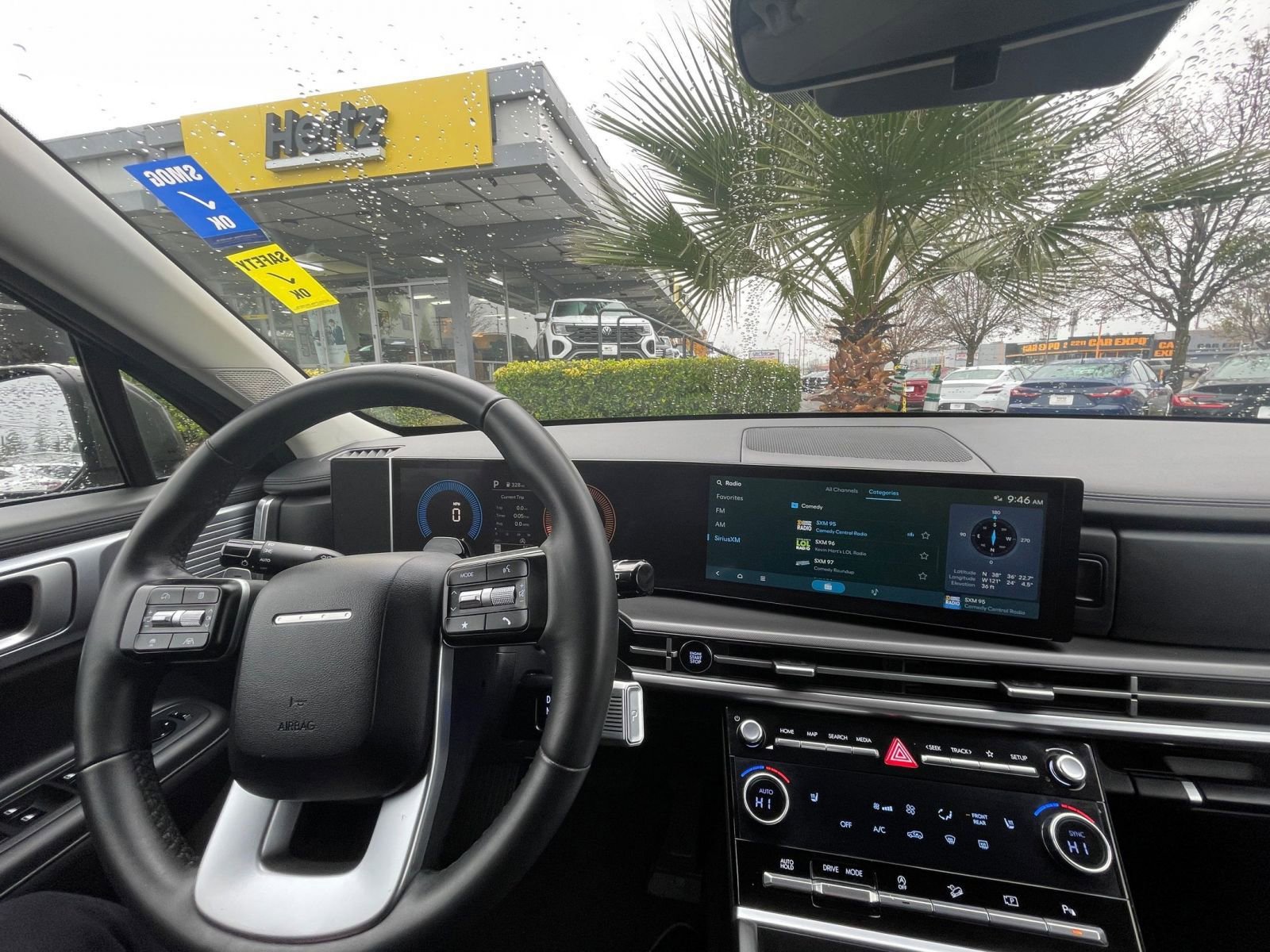 Used 2025 Hyundai Santa Fe SEL image 29