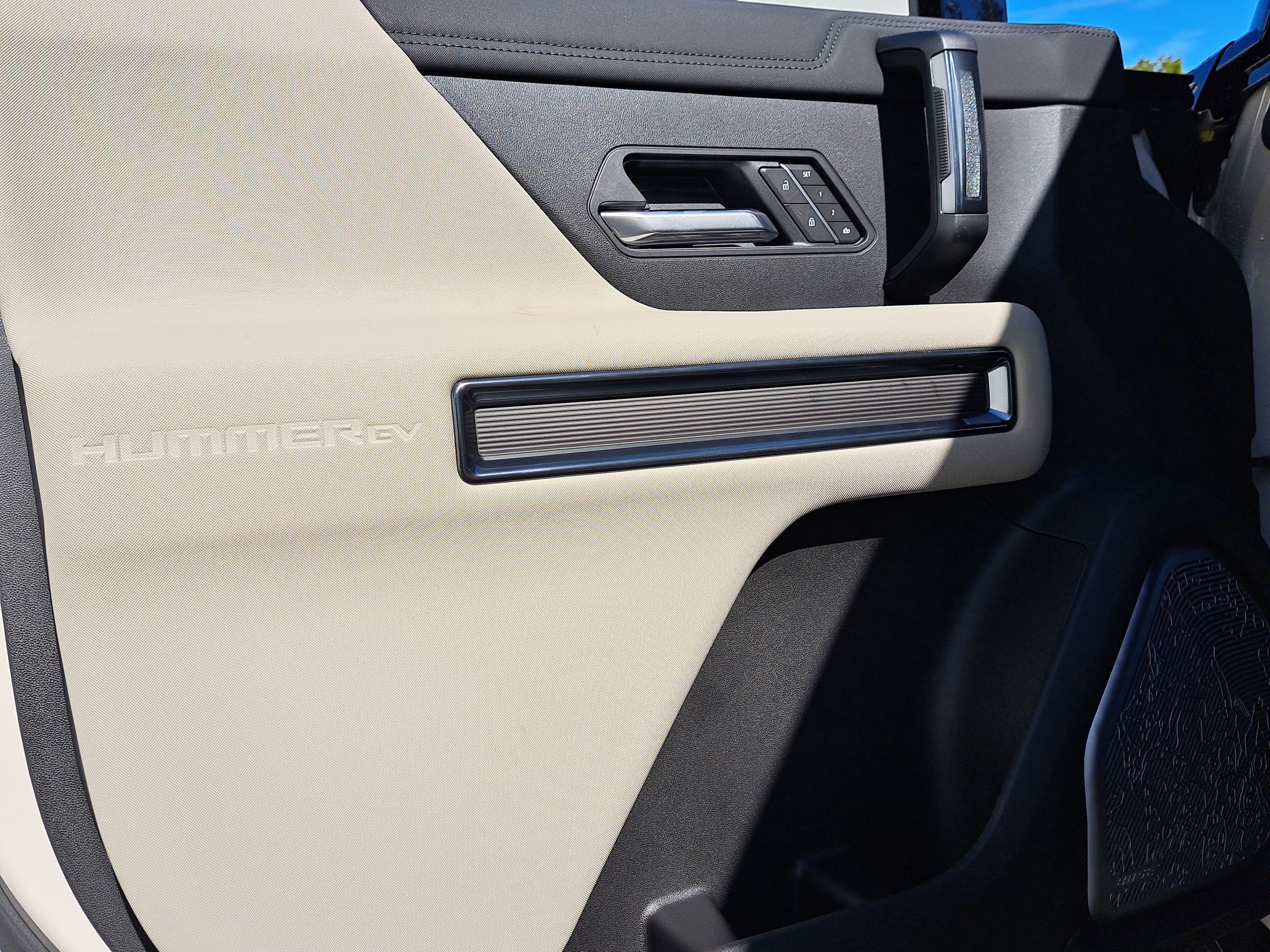 New 2026 GMC Hummer EV SUV image 17