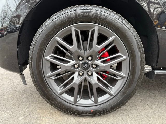 New 2025 Ford Expedition Max Platinum w/ Stealth Performance Package image 9