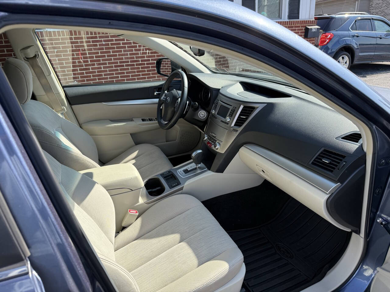 Used 2014 Subaru Outback 2.5i Premium w/ Popular Package #3 AWD/4WD image 21