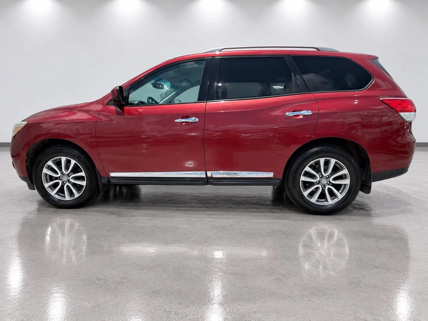 Used 2016 Nissan Pathfinder SL AWD/4WD image 8