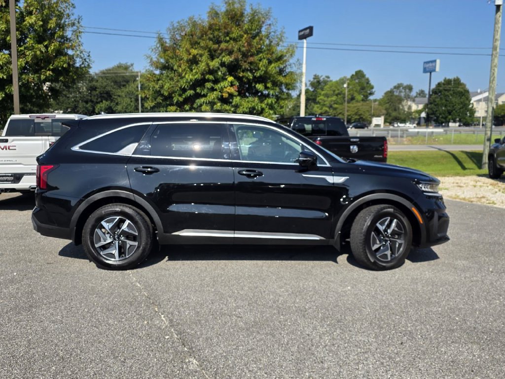 Used 2021 Kia Sorento S FWD image 32