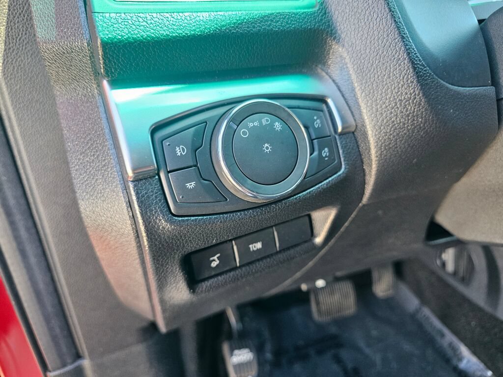 Certified 2018 Ford Explorer Sport AWD/4WD image 18