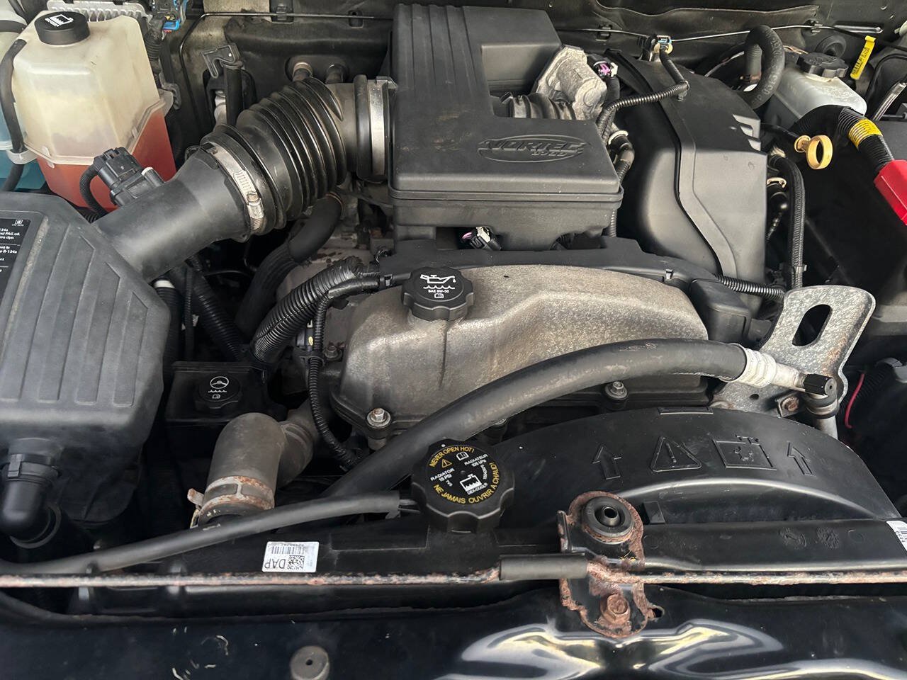 Used 2012 Chevrolet Colorado LT AWD/4WD image 13