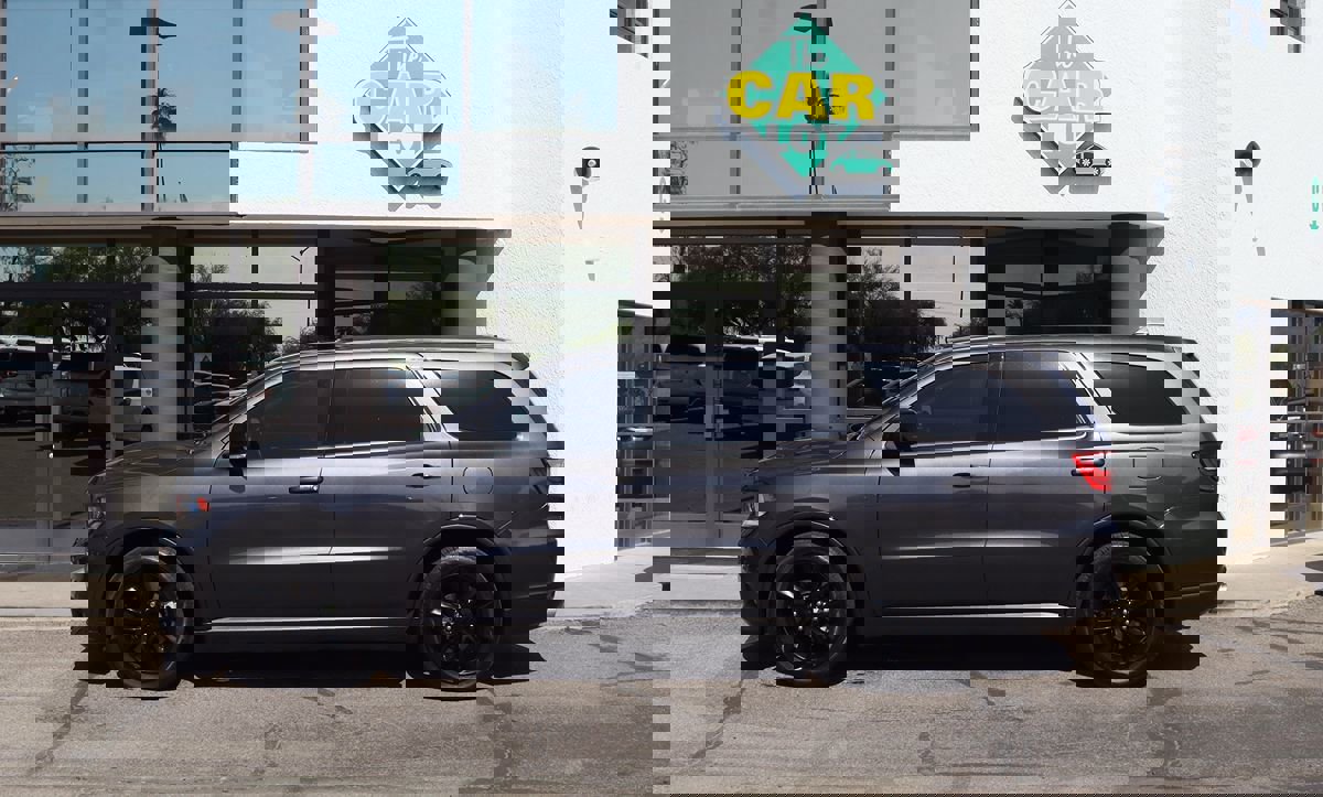 Used 2018 Dodge Durango R/T w/ Blacktop Package image 8