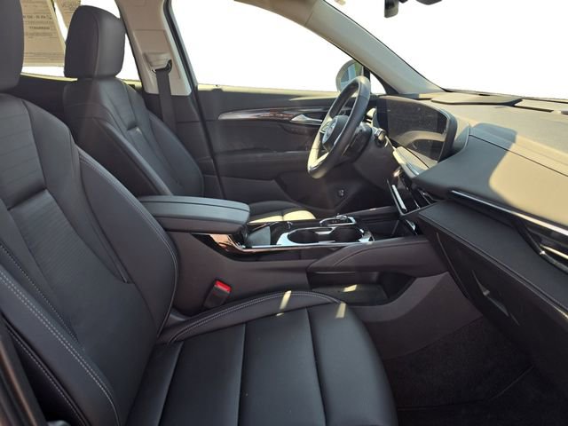 Used 2025 Buick Envision Preferred AWD/4WD image 17