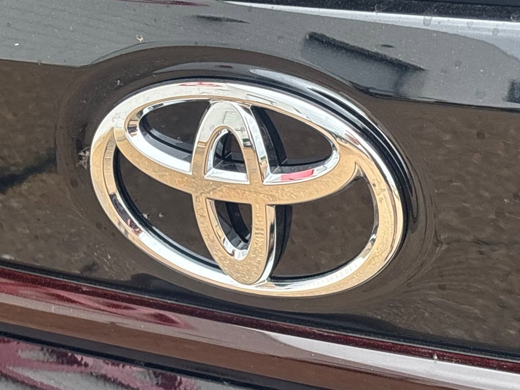 New 2026 Toyota Corolla SE image 28