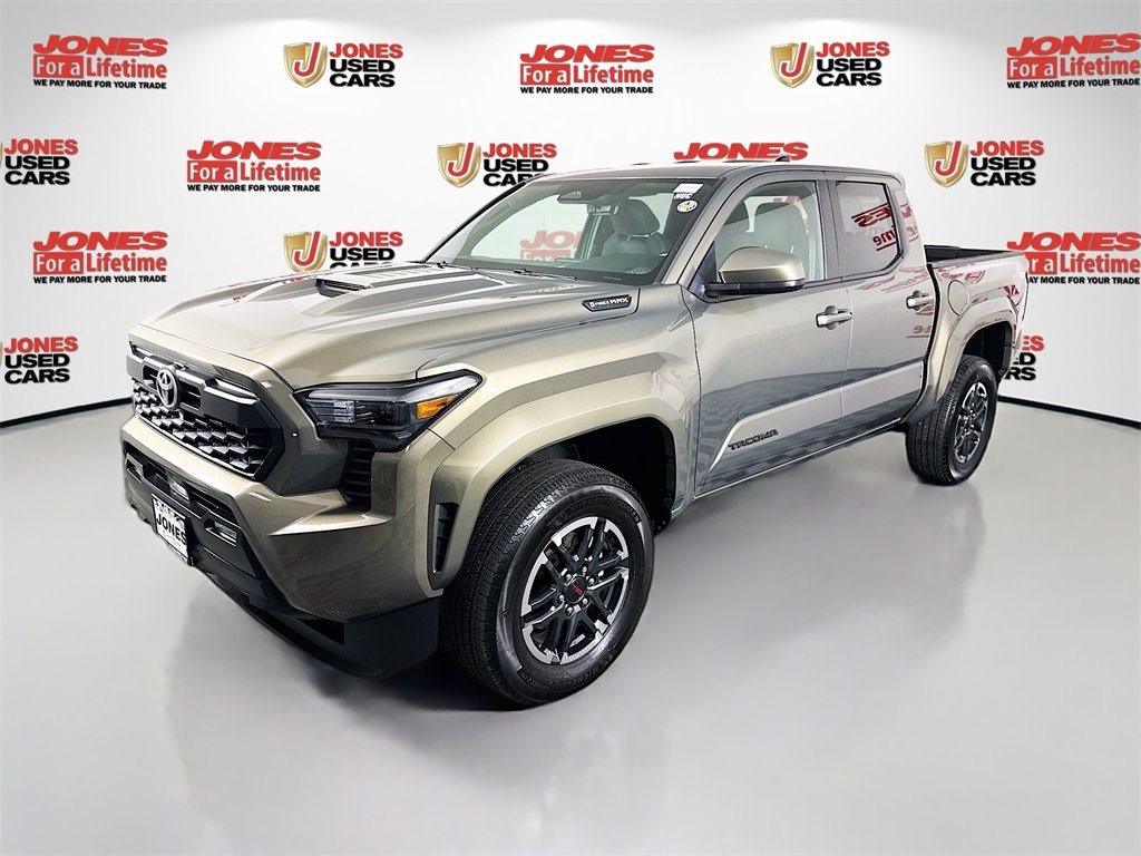 Used 2024 Toyota Tacoma TRD Sport image 12