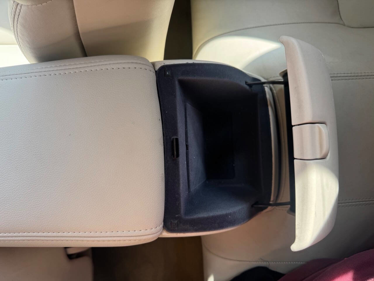 Used 2003 Lexus SC 430 Convertible RWD image 12