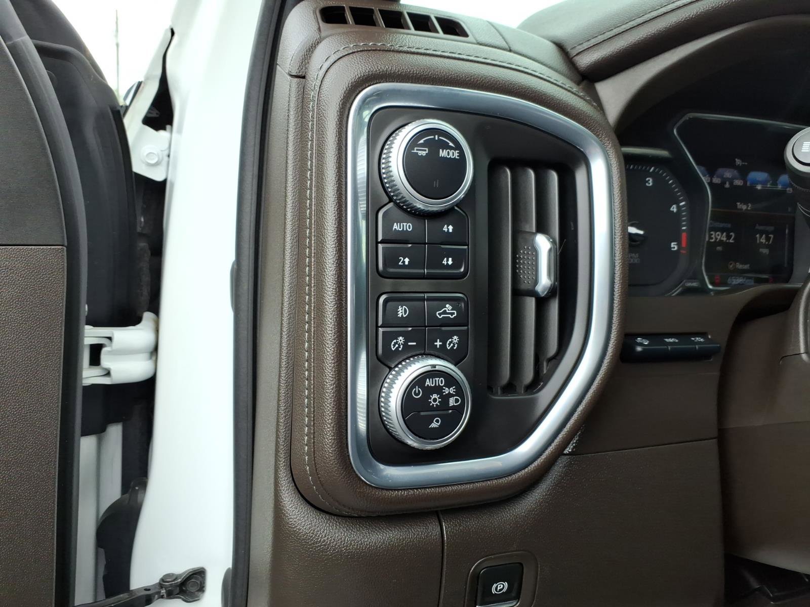 Used 2020 GMC Sierra 2500 Denali w/ Denali Ultimate Package image 13