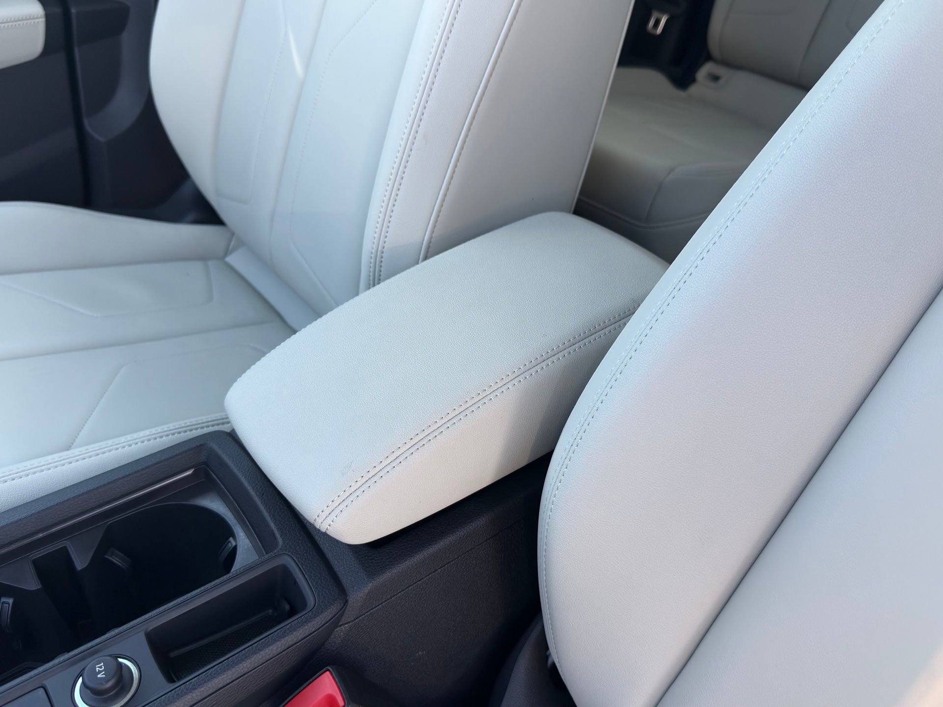 Certified 2025 Audi Q3 2.0T Premium w/ Convenience Package AWD/4WD image 14