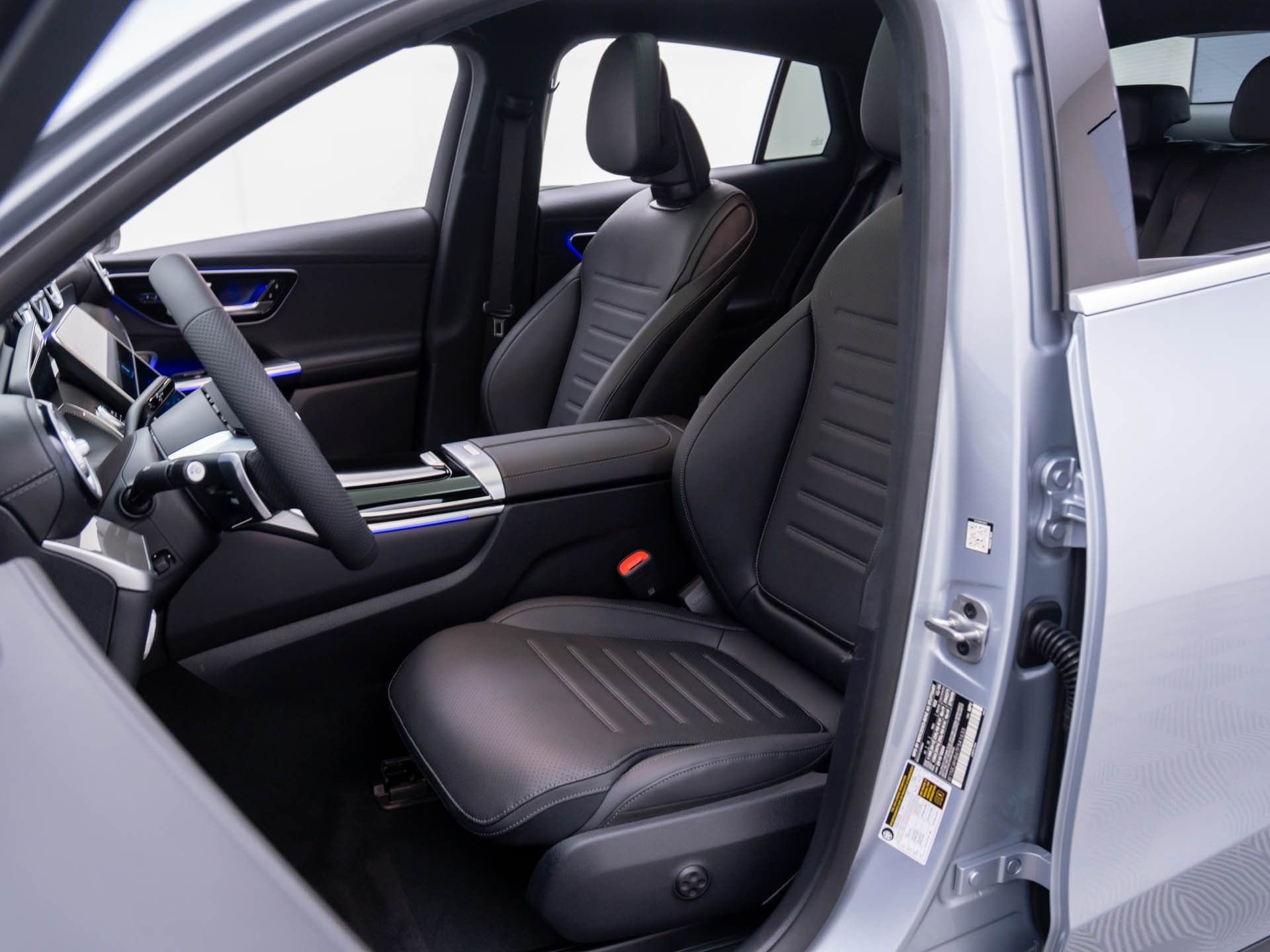 New 2026 Mercedes-Benz GLC 300 4MATIC image 18