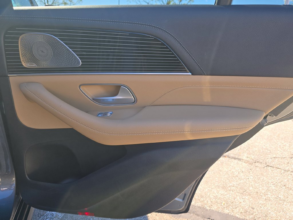Used 2024 Mercedes-Benz GLE 350 4MATIC image 23