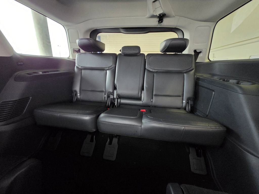 Used 2025 Ford Expedition Platinum w/ Driver's Package image 22