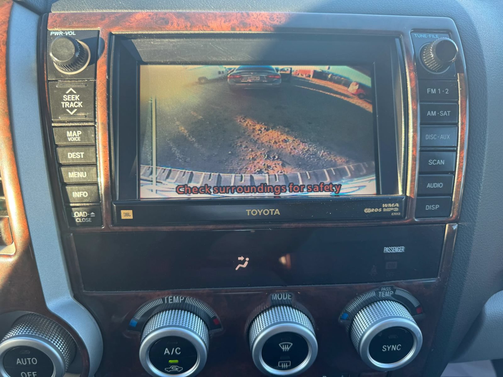 Used 2008 Toyota Sequoia Platinum RWD image 15