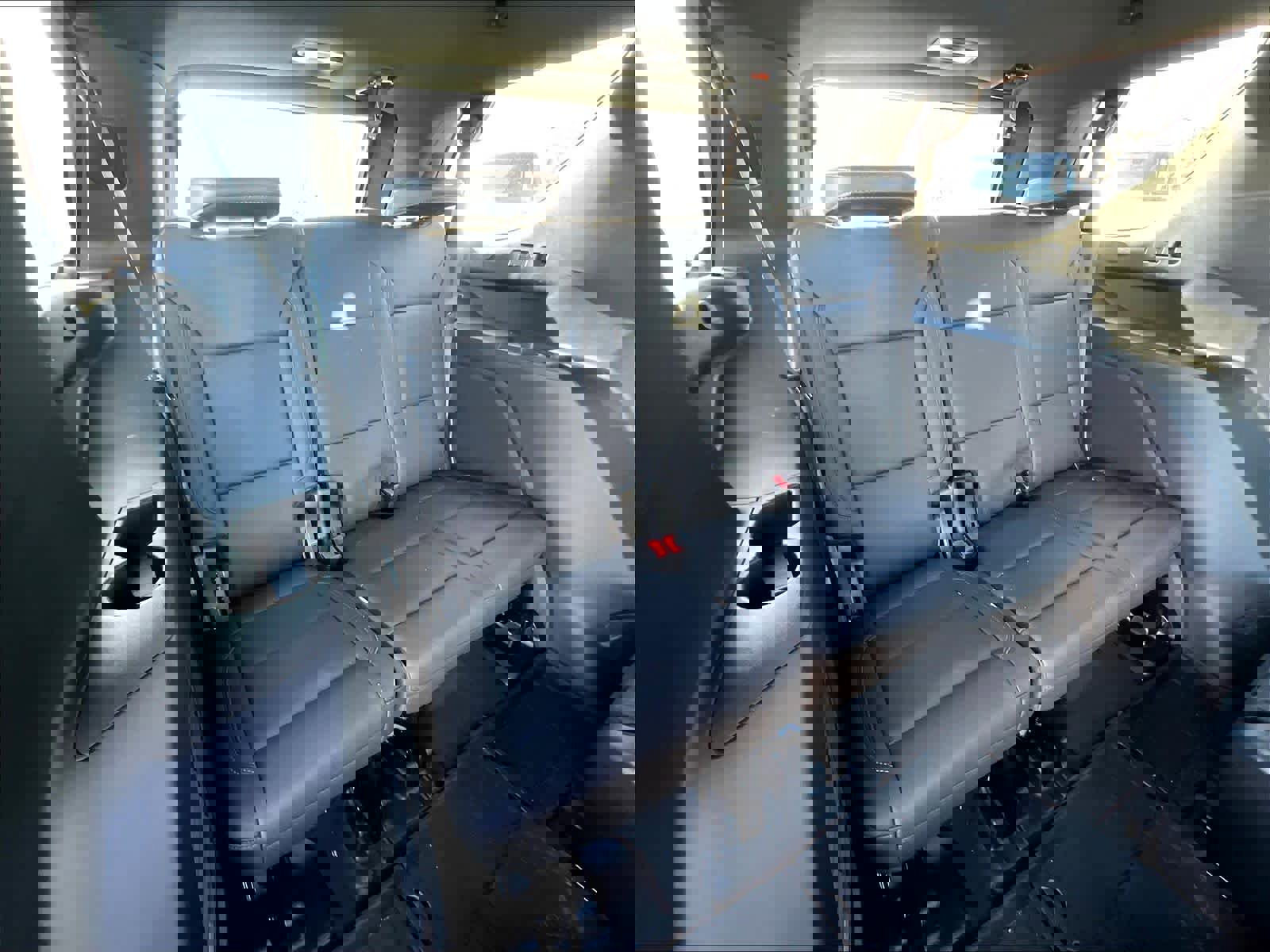 Used 2024 Chevrolet Tahoe Z71 w/ Luxury Package image 16