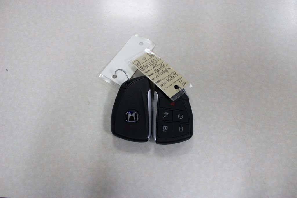 Certified 2024 Honda Prologue Elite image 34