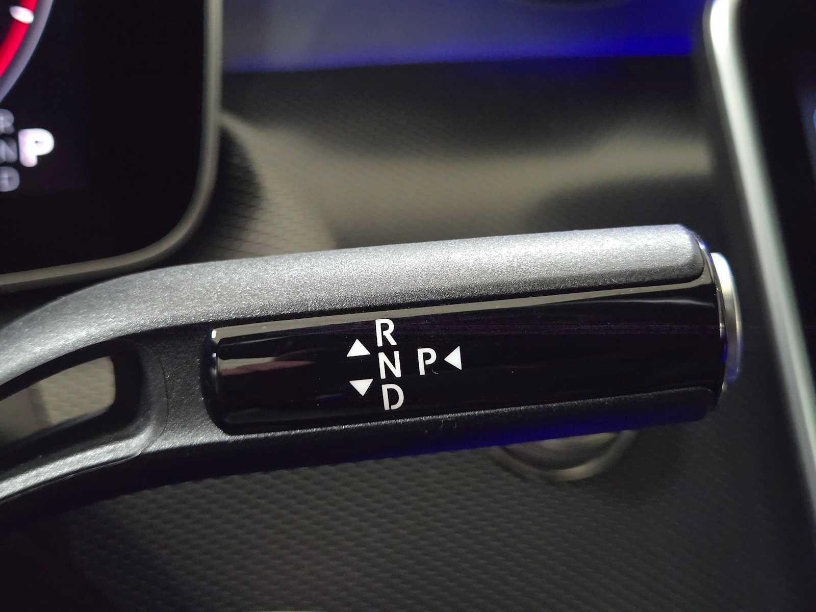 Certified 2025 Mercedes-Benz CLE 300 4MATIC Coupe image 31
