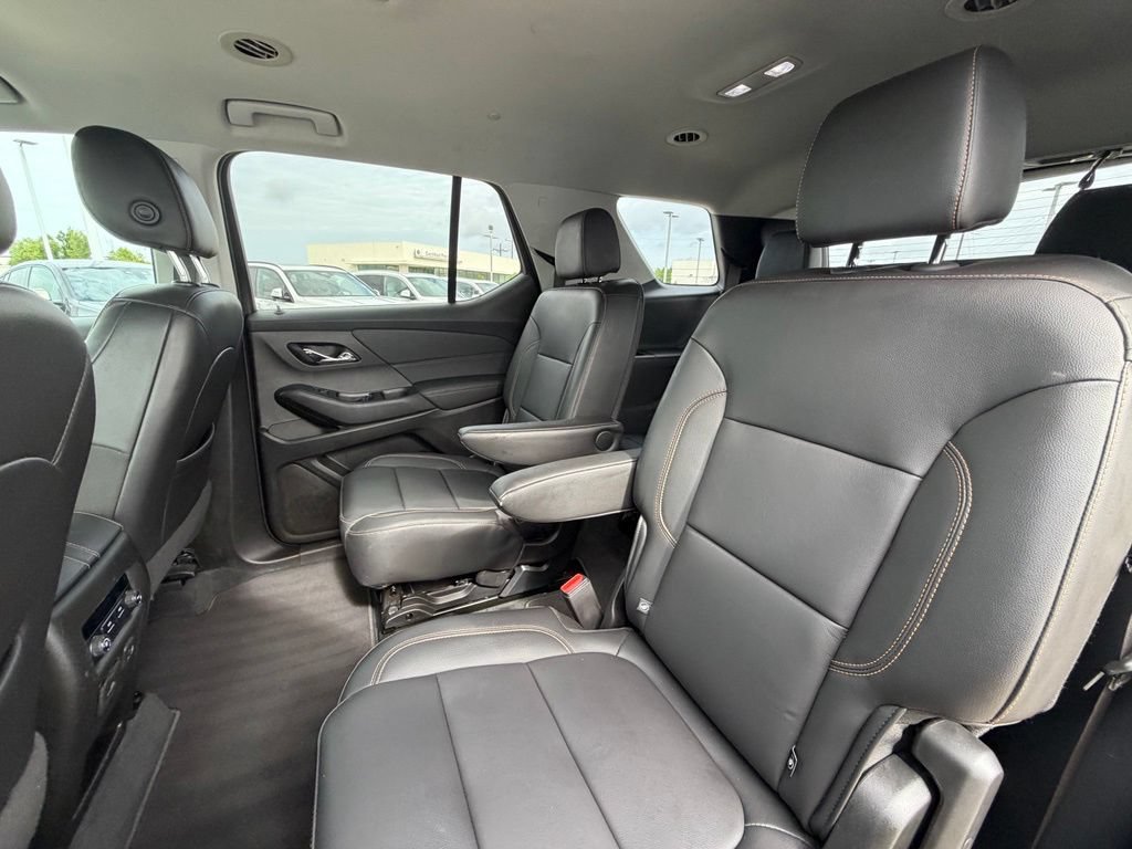 Used 2021 Chevrolet Traverse RS FWD image 20