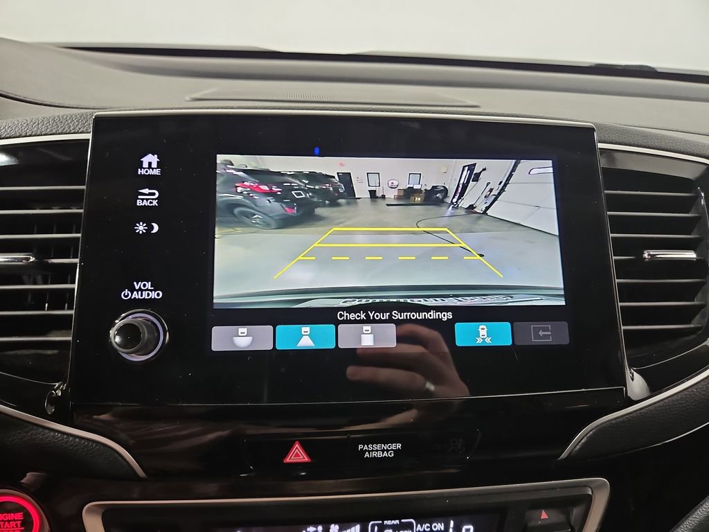 Used 2021 Honda Pilot Touring image 20