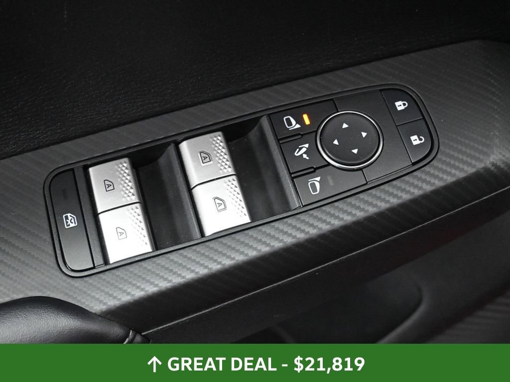 Used 2024 Mitsubishi Outlander SE image 27