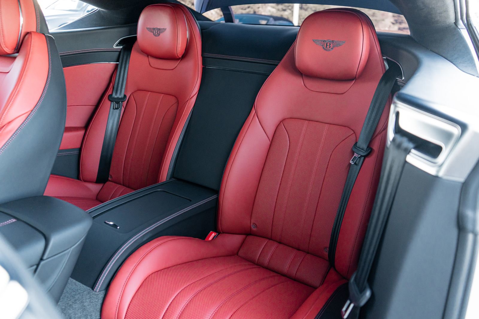 Used 2023 Bentley Continental GT Mulliner image 32