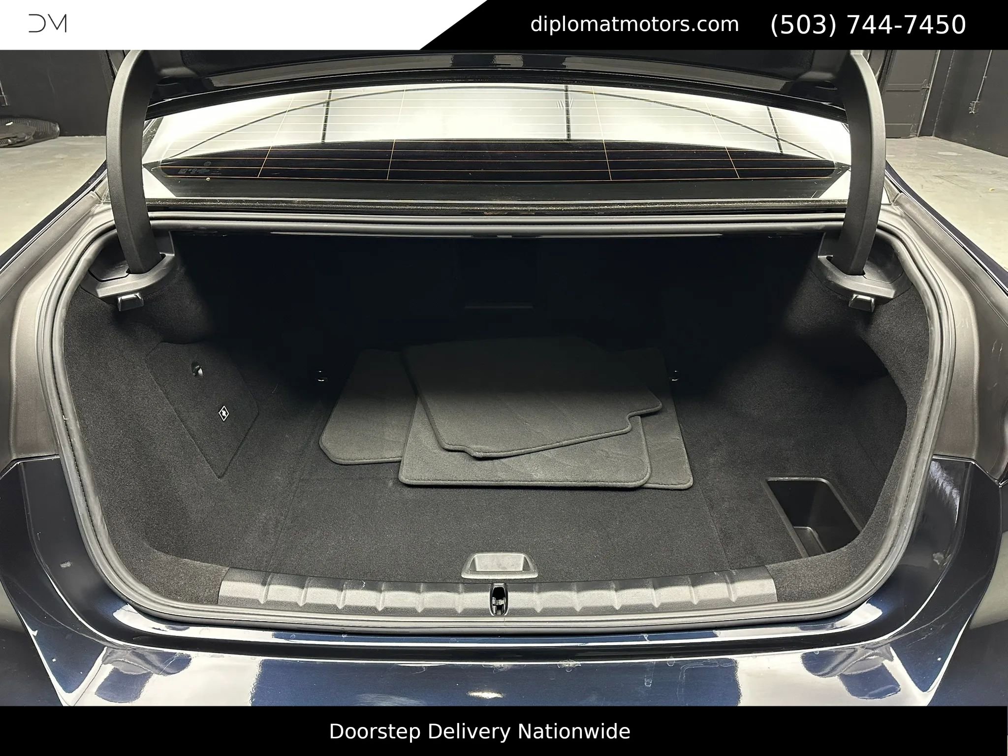 Used 2024 BMW i7 xDrive60 image 47