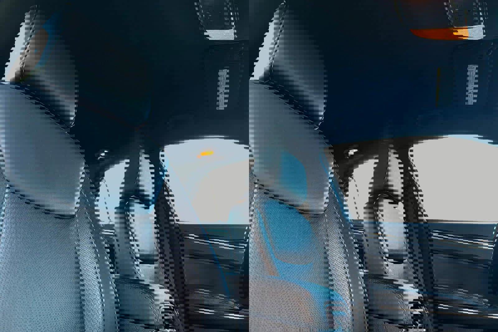 Used 2014 Chrysler 300 C image 18