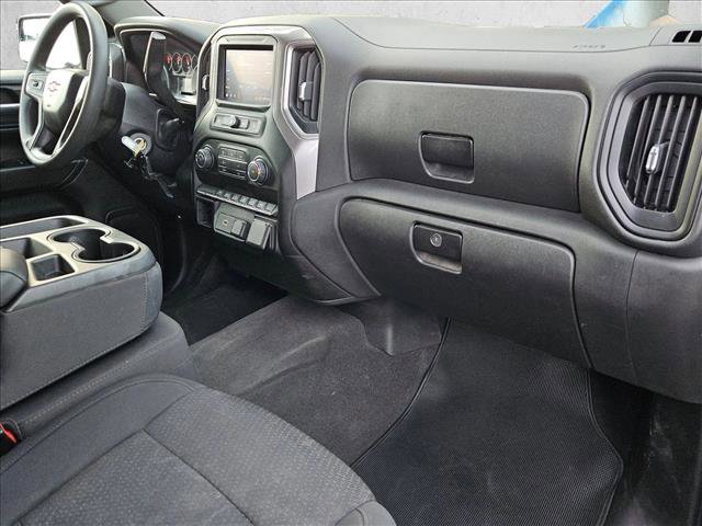 Used 2020 Chevrolet Silverado 1500 Custom w/ Custom Value Package image 21