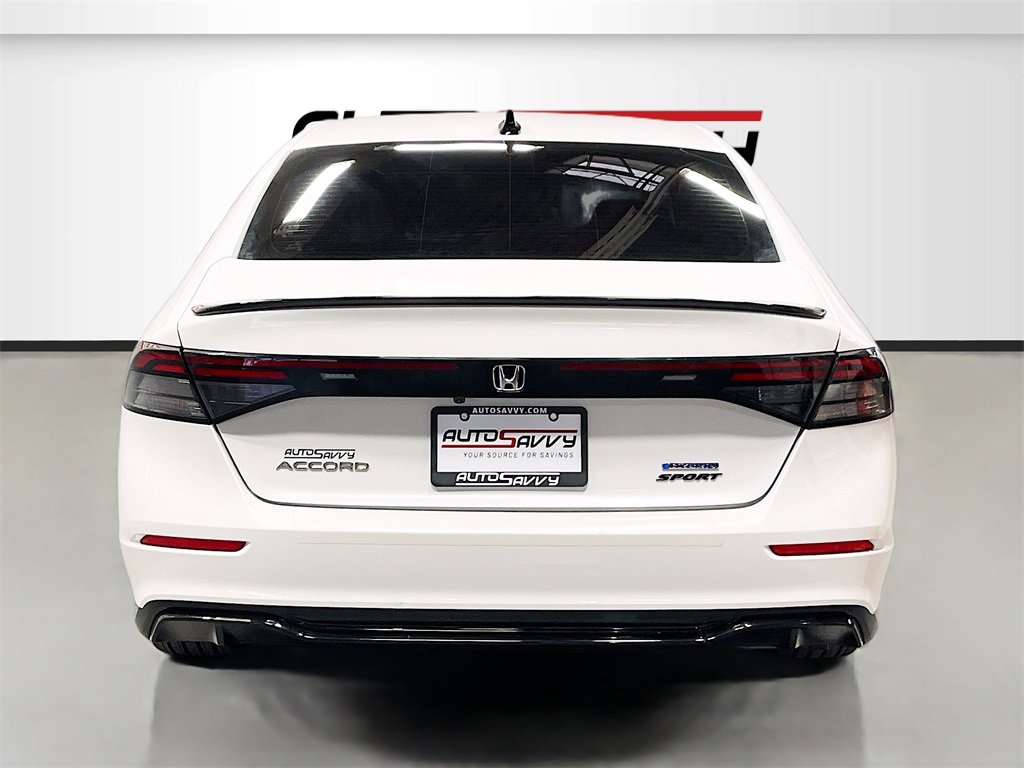 Used 2025 Honda Accord Sport image 6