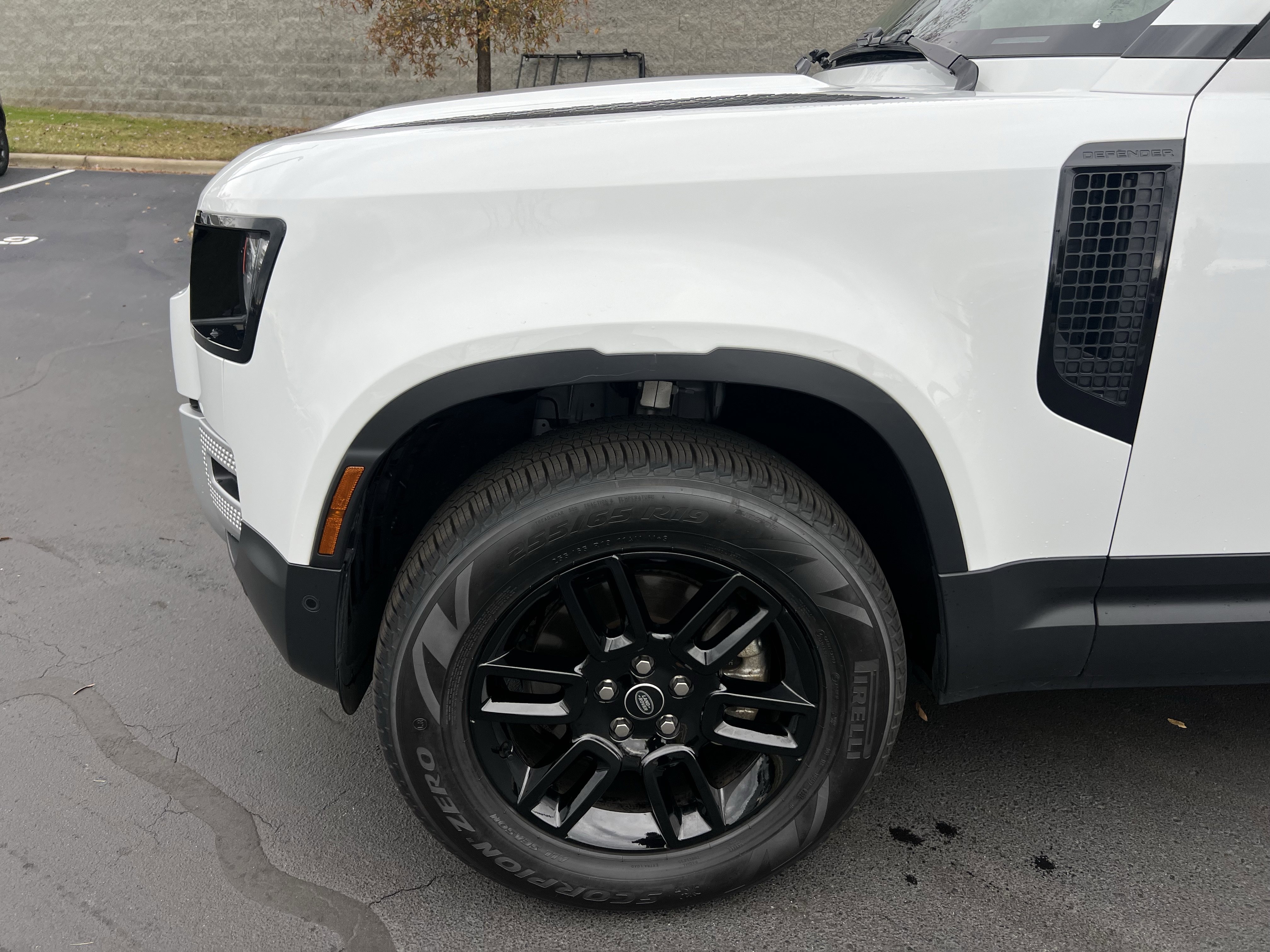 Certified 2025 Land Rover Defender 110 S image 12