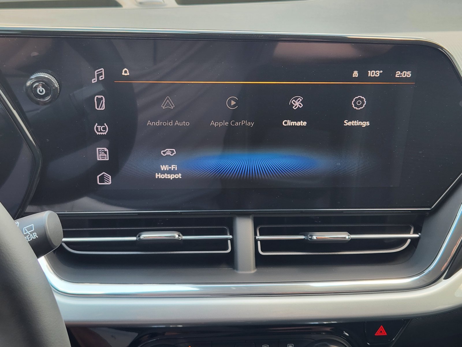 New 2026 Chevrolet Trax LT w/ LT Convenience Package FWD image 16