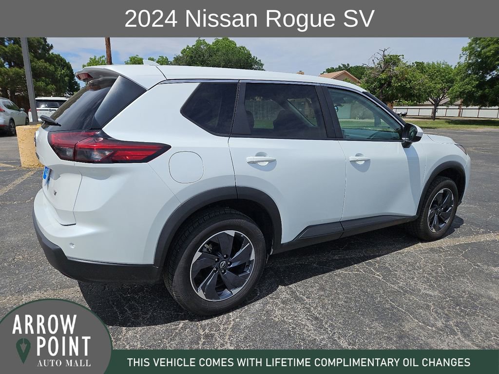 Used 2024 Nissan Rogue SV FWD image 12