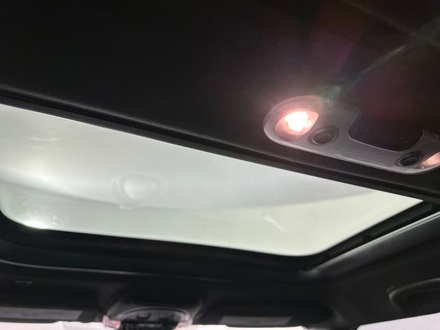 Used 2023 MINI Cooper S image 19