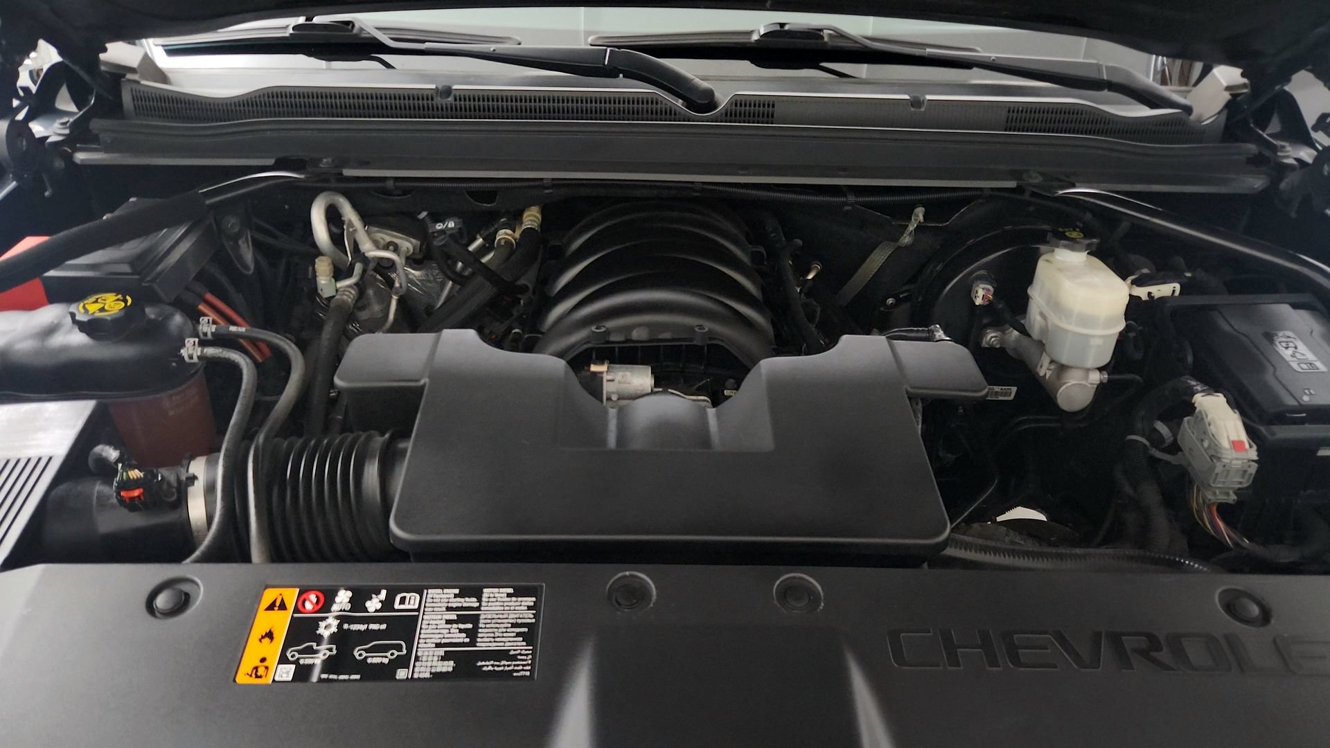 Used 2019 Chevrolet Tahoe LS AWD/4WD image 16