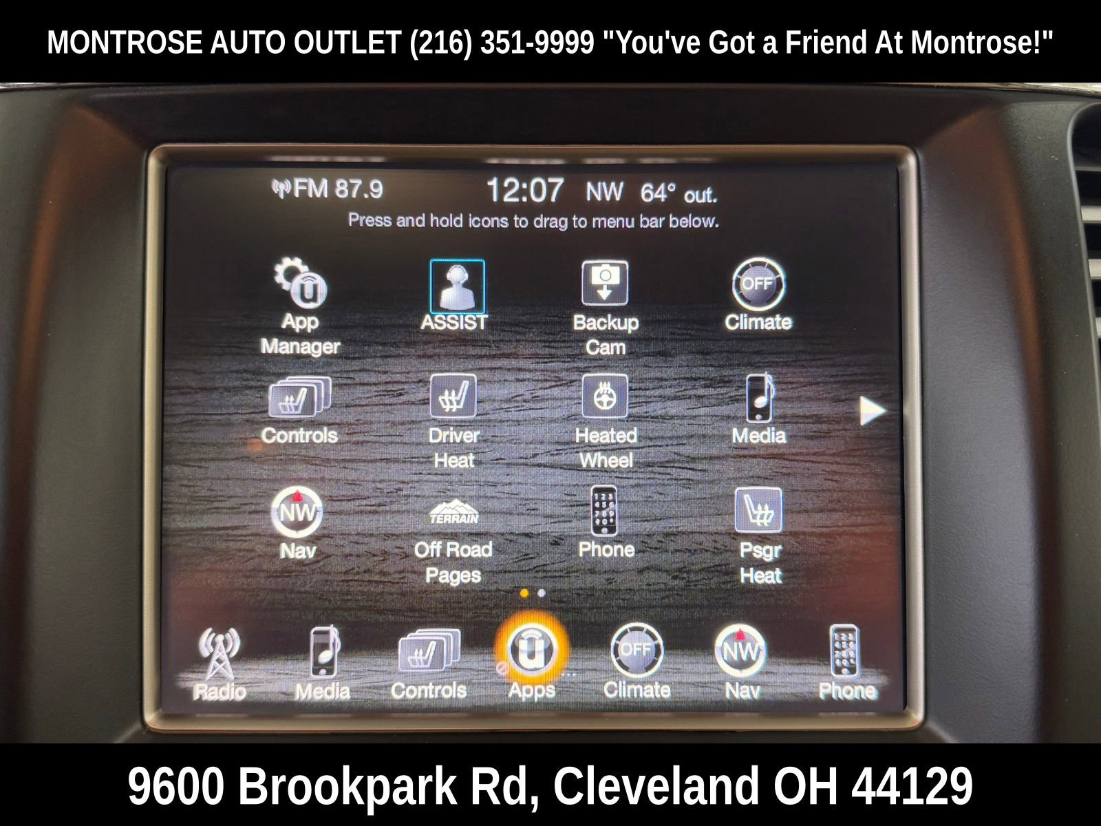 Used 2017 Jeep Grand Cherokee Limited image 25