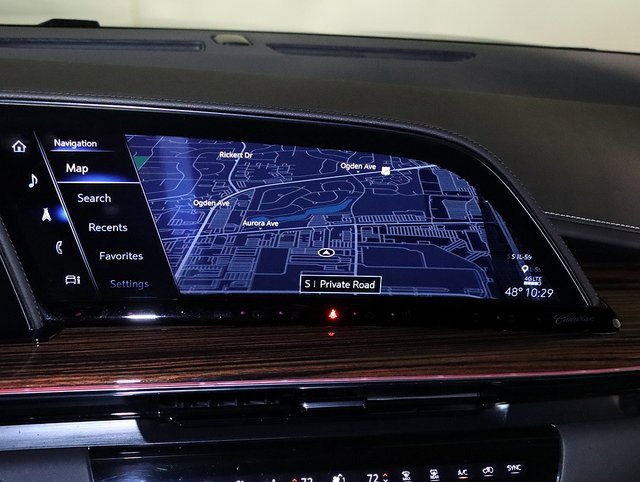 Used 2023 Cadillac Escalade ESV Premium Luxury image 20