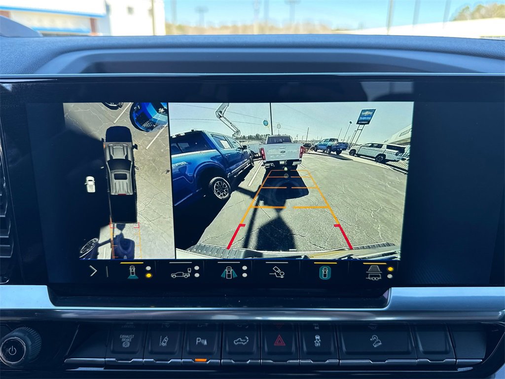 Used 2024 Chevrolet Silverado 2500 High Country w/ High Country Premium Package image 31