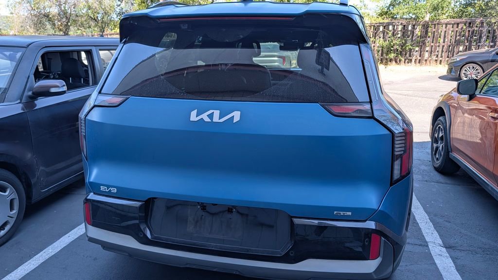Used 2024 Kia EV9 GT-Line AWD/4WD image 5