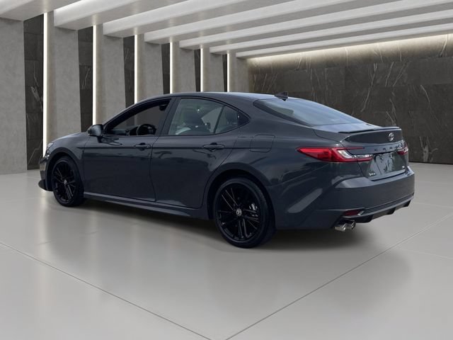 Used 2026 Toyota Camry SE FWD image 4
