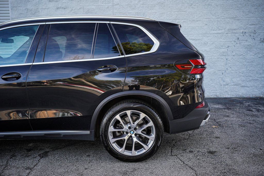 Used 2024 BMW X5 xDrive40i image 12